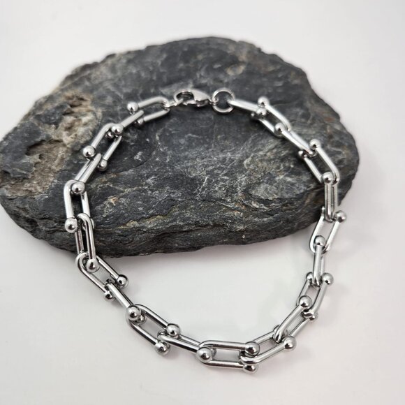 Silver Stainless Steel Bracelet - Stylish Silver Bracelet - Picture 5 of 7